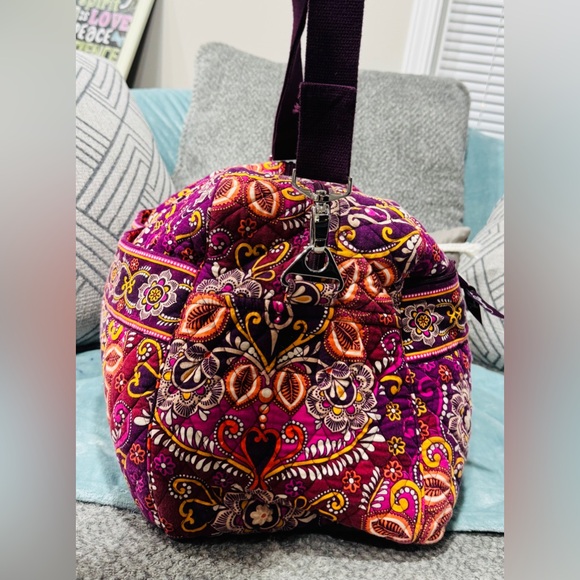 Vera Bradley Purple and Pink Floral Travel Bag - Picture 5 of 8